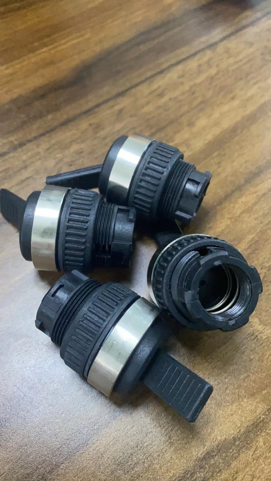 现货14个！！ UNIVER AI-3524   单价113元 具体请联系13357889265