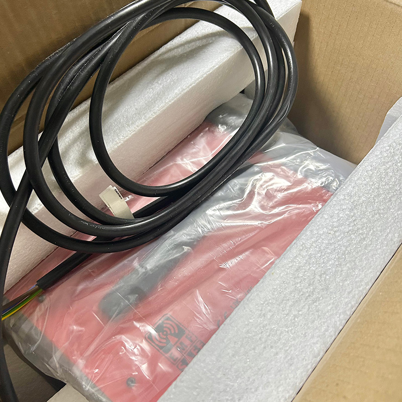 常州麦兹自动化科技有限公司- TELWIN 点焊机现货1台快来 具体请联系13357889265