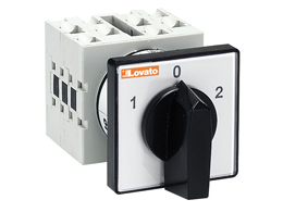 LOVATO GX系列 U版本柜面安装，带0位转换开关 